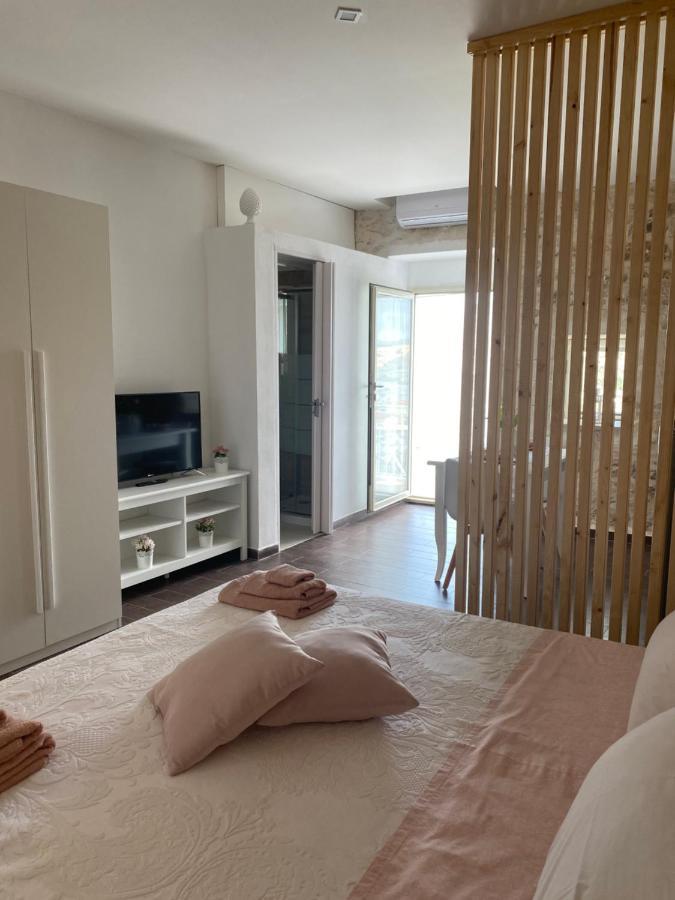 Mary Home Sicily Deluxe Ragusa Bagian luar foto